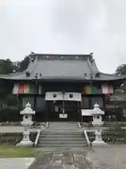 埼玉厄除け開運大師・龍泉寺（切り絵御朱印発祥の寺）の本殿