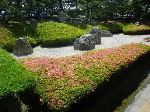 光明寺の庭園