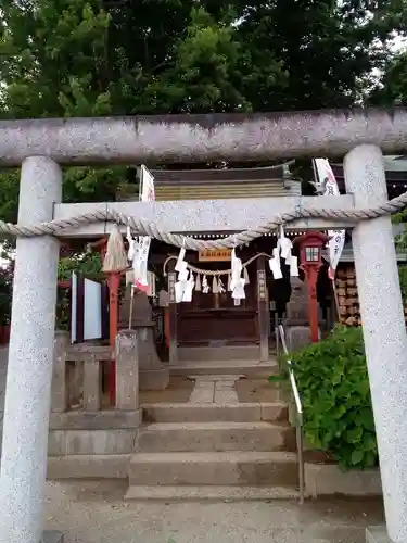 川越八幡宮の鳥居