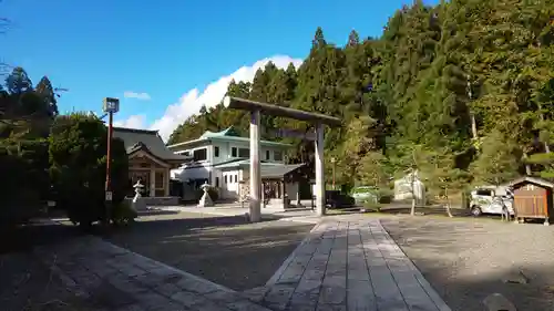 出雲大社京都分院の鳥居