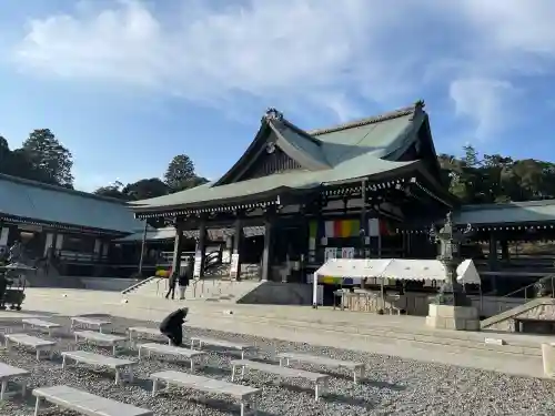 尊永寺の{uncategorized: "未分類", other: "その他", undefined: "問題あり", building: "その他建物", grave: "お墓", sacred_gate: "鳥居", guardian: "狛犬", statue: "像", buddha: "仏像", history: "歴史", nature: "自然", garden: "庭園", animal: "動物", pagoda: "塔", temizu: "手水舎", mountain_gate: "山門・神門", sanctuary: "本殿・本堂", subordinate: "末社・摂社", art: "芸術", scenery: "景色", jizo: "地蔵", ema: "絵馬", goshuin: "御朱印", omikuji: "おみくじ", items: "授与品その他", amulet: "お守り", goshuincho: "御朱印帳", eats: "食事", festival: "お祭り", votive_dance: "神楽", shichigosan: "七五三参", wedding: "結婚式", experience: "体験その他", initially: "初詣", around: "周辺", anti_infection: "感染症対策"}