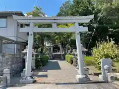 立志神社の鳥居