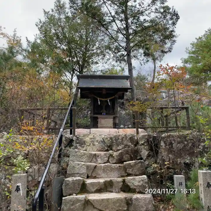 石上布都魂神社(岡山県)