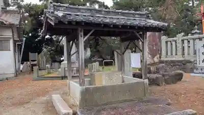 五色濱神社の手水舎