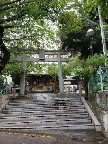 本郷氷川神社の鳥居