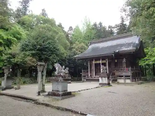 矢川神社の本殿・本堂