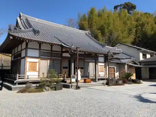 蓮久寺の本殿・本堂