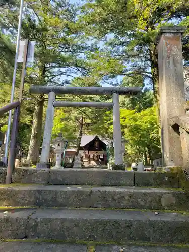 春日山神社の鳥居