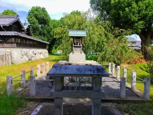 神明社（池部）の末社・摂社