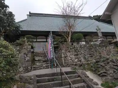 神宮寺の本殿・本堂
