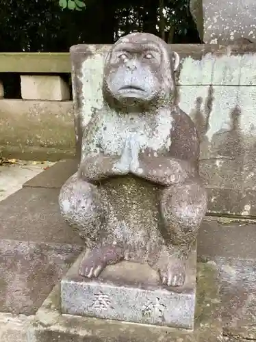 新倉氷川八幡神社の狛犬