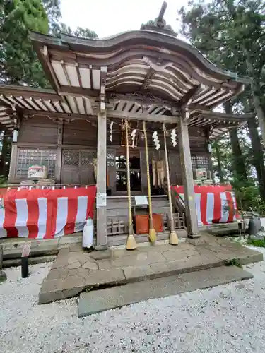 鷲子山上神社の本殿・本堂