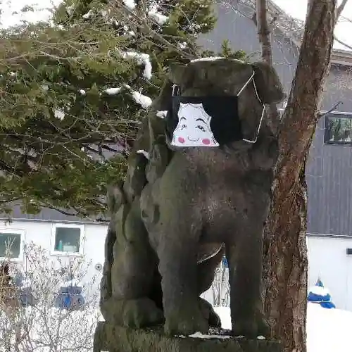 北広島市総鎮守　廣島神社の狛犬