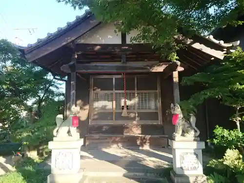 徳本稲荷の本殿・本堂