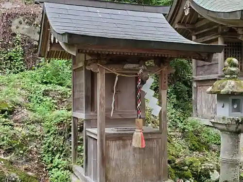 篠山春日神社の末社