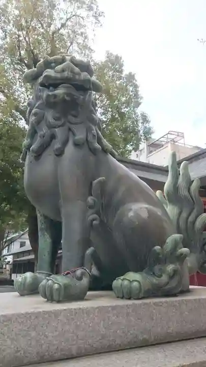 御霊神社の狛犬