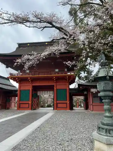 富士山本宮浅間大社の山門