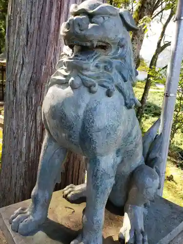 竃神社の狛犬