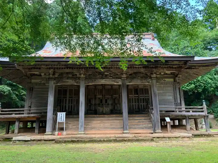光明寺の本殿・本堂