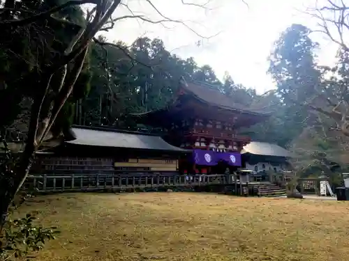 丹生都比売神社の山門・神門