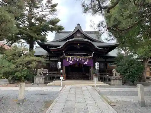 熊野神社の本殿・本堂