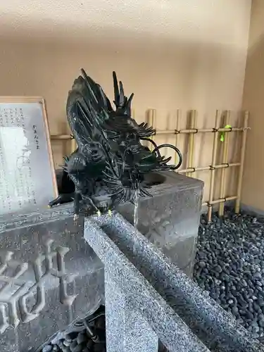 菊名神社の手水舎