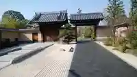 蓮花寺の山門・神門