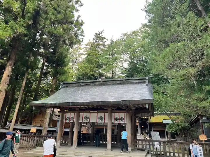 諏訪大社(長野県)