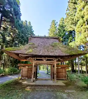 観音寺の山門・神門