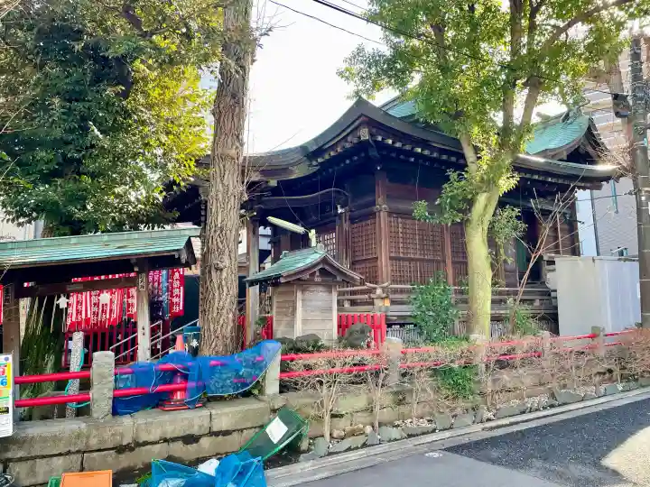 稲荷神社の{uncategorized: "未分類", other: "その他", undefined: "問題あり", building: "その他建物", grave: "お墓", sacred_gate: "鳥居", guardian: "狛犬", statue: "像", buddha: "仏像", history: "歴史", nature: "自然", garden: "庭園", animal: "動物", pagoda: "塔", temizu: "手水舎", mountain_gate: "山門・神門", sanctuary: "本殿・本堂", subordinate: "末社・摂社", art: "芸術", scenery: "景色", jizo: "地蔵", ema: "絵馬", goshuin: "御朱印", omikuji: "おみくじ", items: "授与品その他", amulet: "お守り", goshuincho: "御朱印帳", eats: "食事", festival: "お祭り", votive_dance: "神楽", shichigosan: "七五三参", wedding: "結婚式", experience: "体験その他", initially: "初詣", around: "周辺", anti_infection: "感染症対策"}