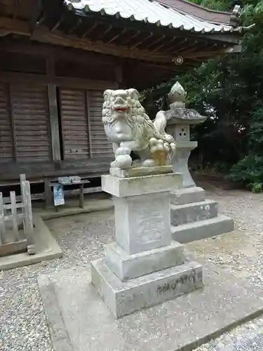 海上八幡宮の狛犬