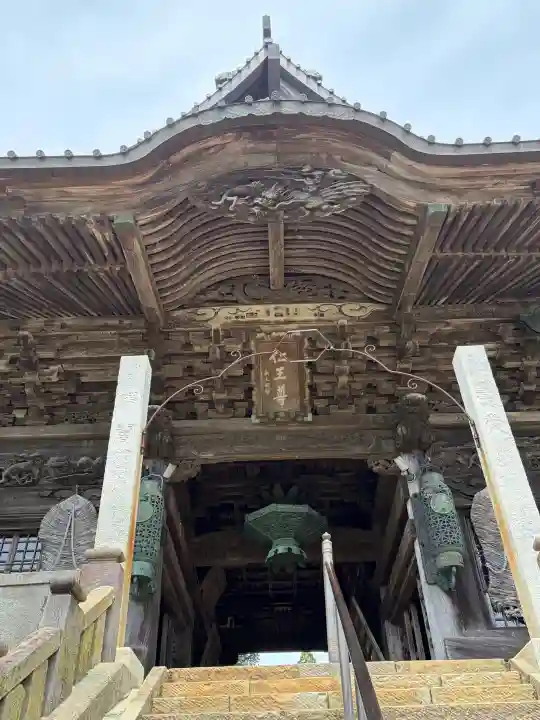 芝山仁王尊 観音教寺の{uncategorized: "未分類", other: "その他", undefined: "問題あり", building: "その他建物", grave: "お墓", sacred_gate: "鳥居", guardian: "狛犬", statue: "像", buddha: "仏像", history: "歴史", nature: "自然", garden: "庭園", animal: "動物", pagoda: "塔", temizu: "手水舎", mountain_gate: "山門・神門", sanctuary: "本殿・本堂", subordinate: "末社・摂社", art: "芸術", scenery: "景色", jizo: "地蔵", ema: "絵馬", goshuin: "御朱印", omikuji: "おみくじ", items: "授与品その他", amulet: "お守り", goshuincho: "御朱印帳", eats: "食事", festival: "お祭り", votive_dance: "神楽", shichigosan: "七五三参", wedding: "結婚式", experience: "体験その他", initially: "初詣", around: "周辺", anti_infection: "感染症対策"}