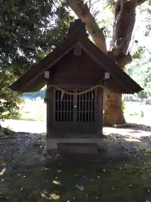 小川泉水神社の末社・摂社