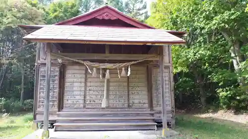 樽岸稲荷神社の本殿