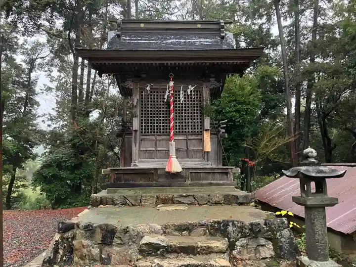 柏原八幡宮の末社・摂社