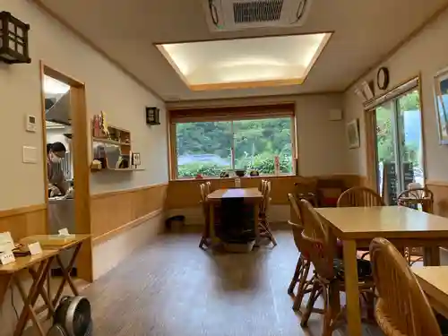 安房神社の食事