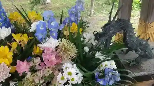 彌彦神社　(伊夜日子神社)の手水舎