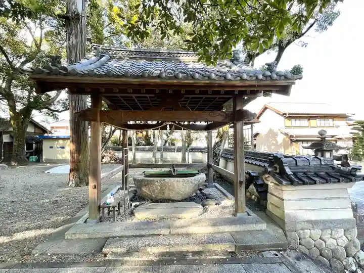 長谷神社の手水舎