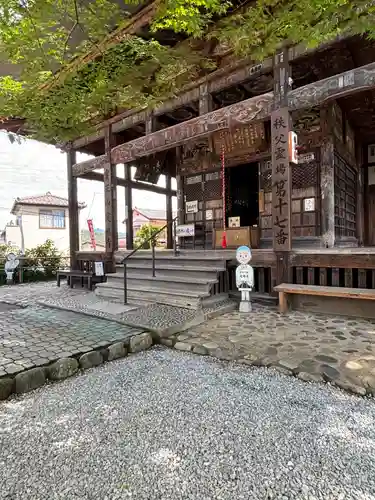 定林寺の本殿・本堂