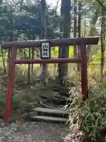 新屋山神社奥宮(山梨県)