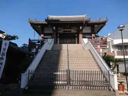 法然寺の山門・神門