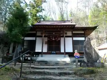羅漢寺の本殿・本堂