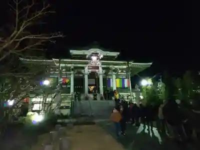 三学院の本殿・本堂