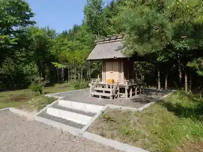 二見湖畔神社の本殿・本堂