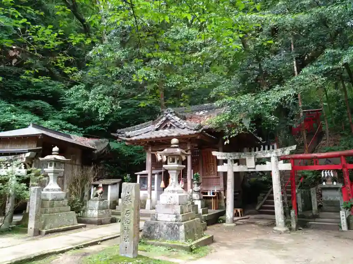 石穴稲荷神社(福岡県)