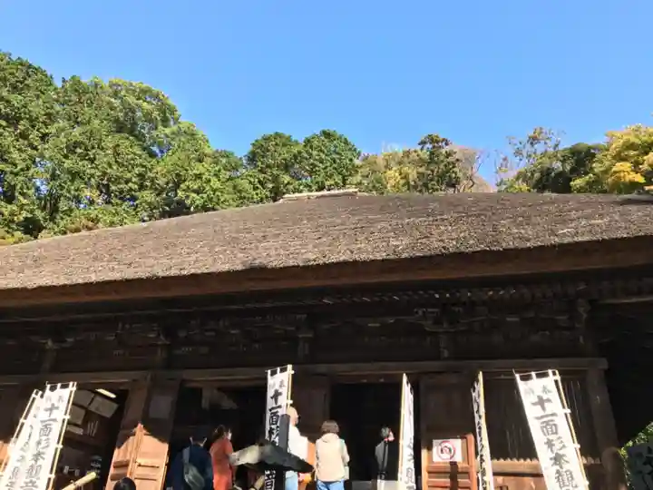 杉本寺の本殿・本堂
