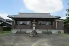 観音寺の本殿