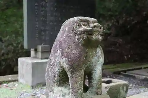 配志和神社の狛犬