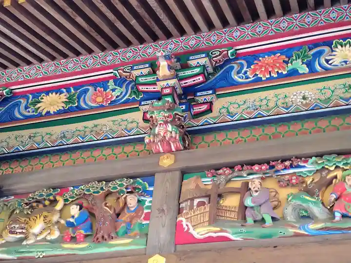宝登山神社の芸術