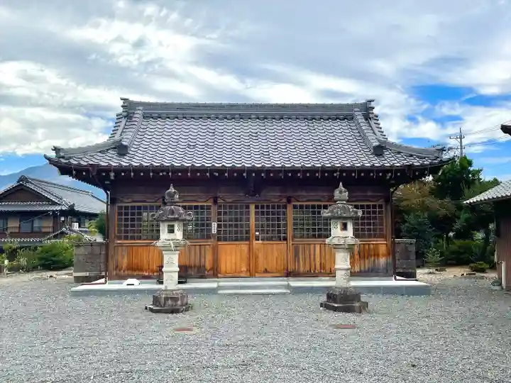 田切八幡神社の本殿・本堂